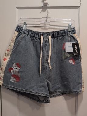 Hot Topic X Mofusand Light Denim Shorts with Cat & Strawberry Motifs